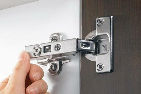 Video: Hoe stel je een Hettich scharnier af?