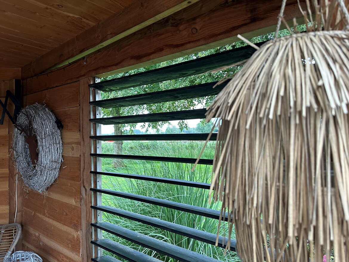 Draaibare lamellen in de tuin? Flex Fence is jouw grootste vriend! 